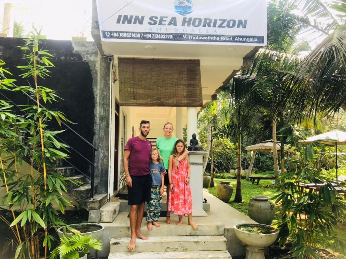 Inn Sea Horizon 亚洪加拉 外观 照片